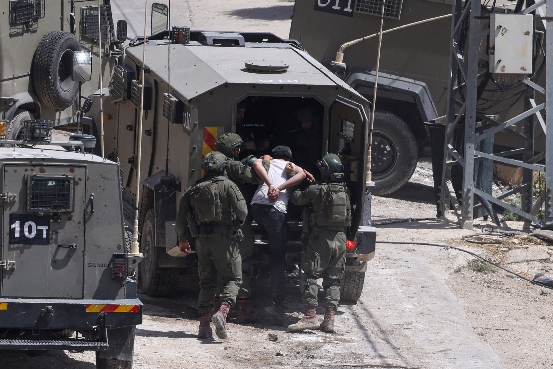 Victime à Jérusalem et 18 Palestiniens arrêtés en Cisjordanie