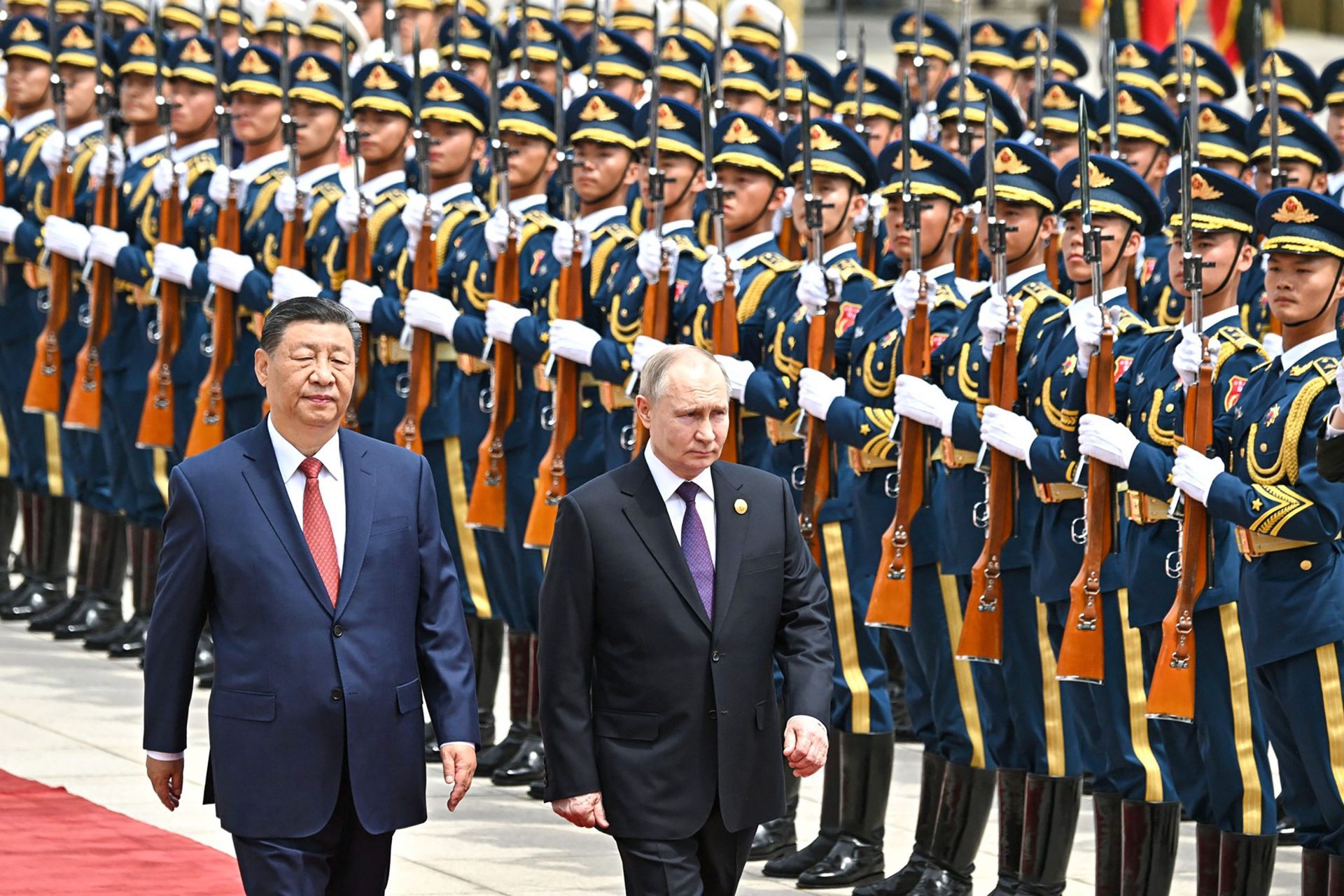 Xi et Poutine renforcent leur partenariat stratégique