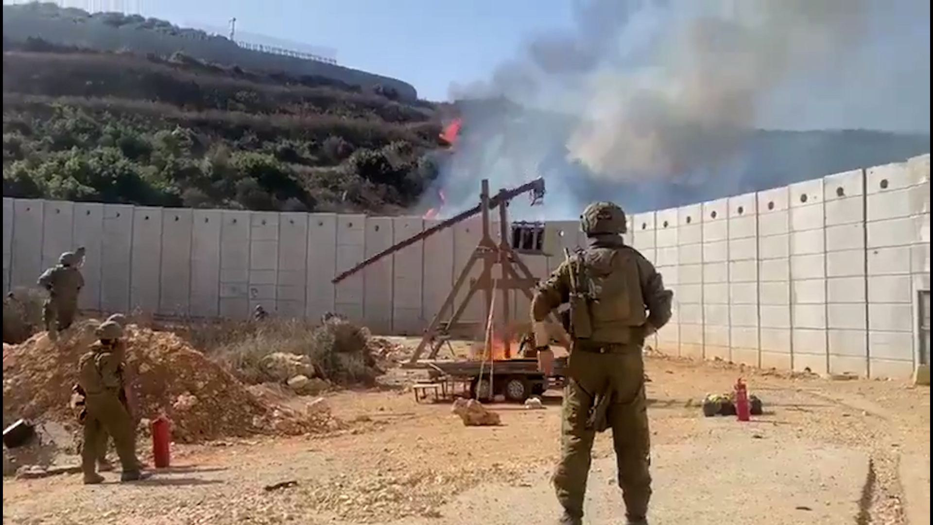 Armée israélienne tire des projectiles vers le Liban