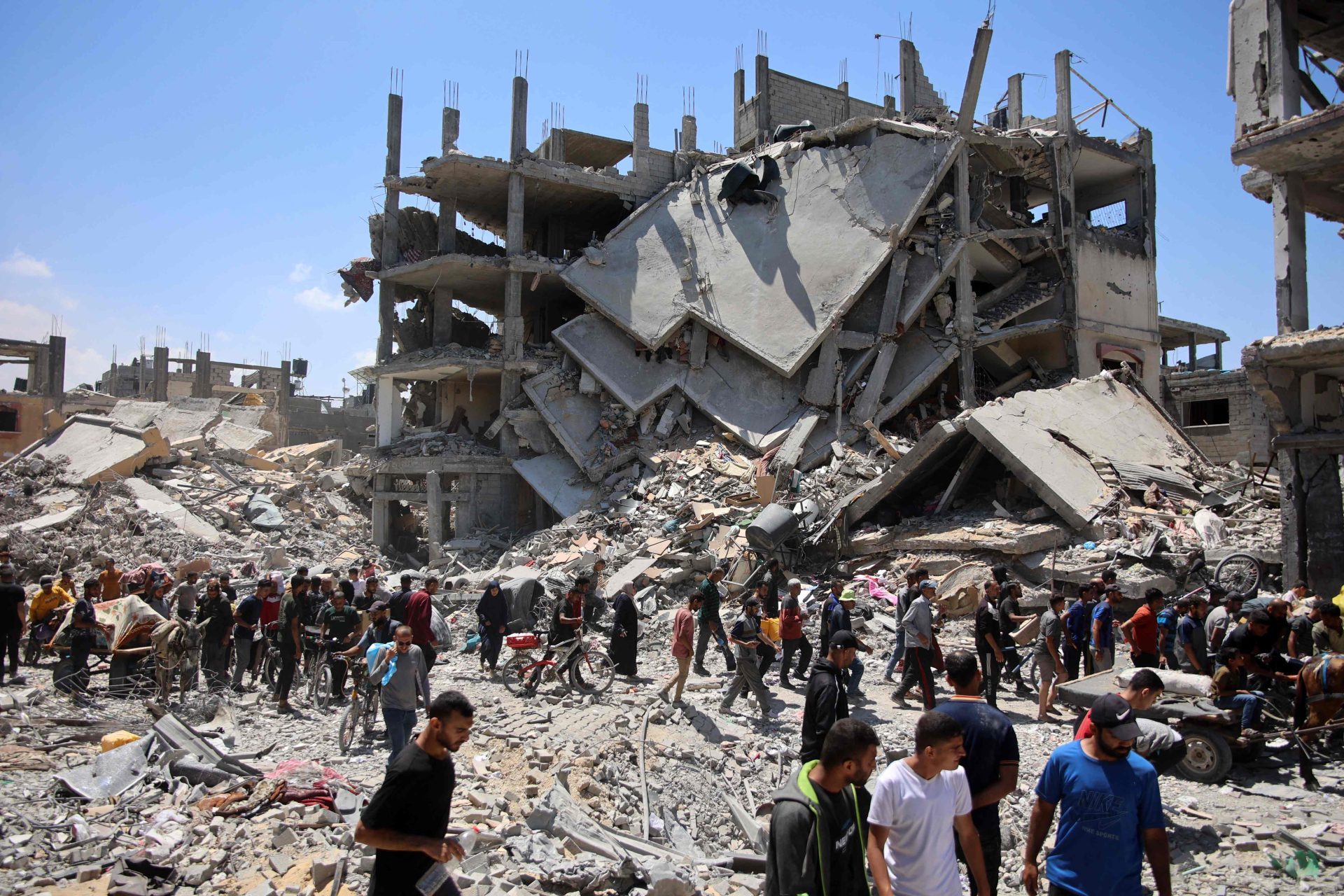 Attaques et résistance Gaza quatre nouvelles massacres