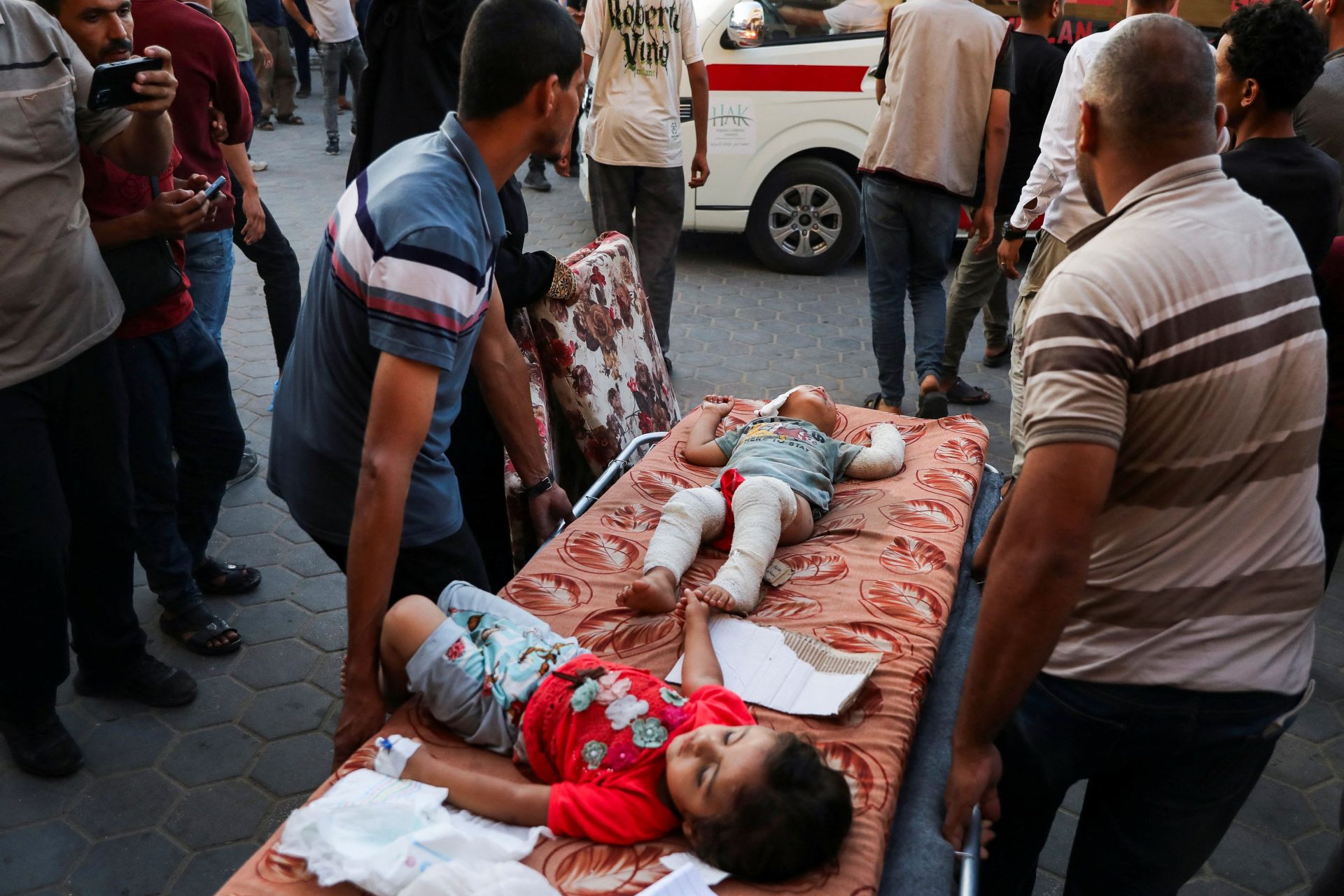Cinq massacres commis et des réfugiés bombardés à Rafah