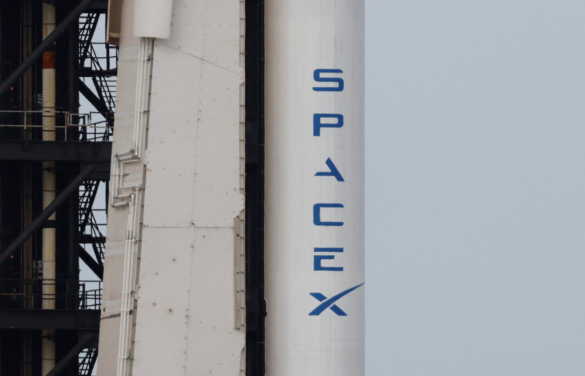 Des ex-employés de SpaceX portent plainte pour harcèlement et licenciement abusif