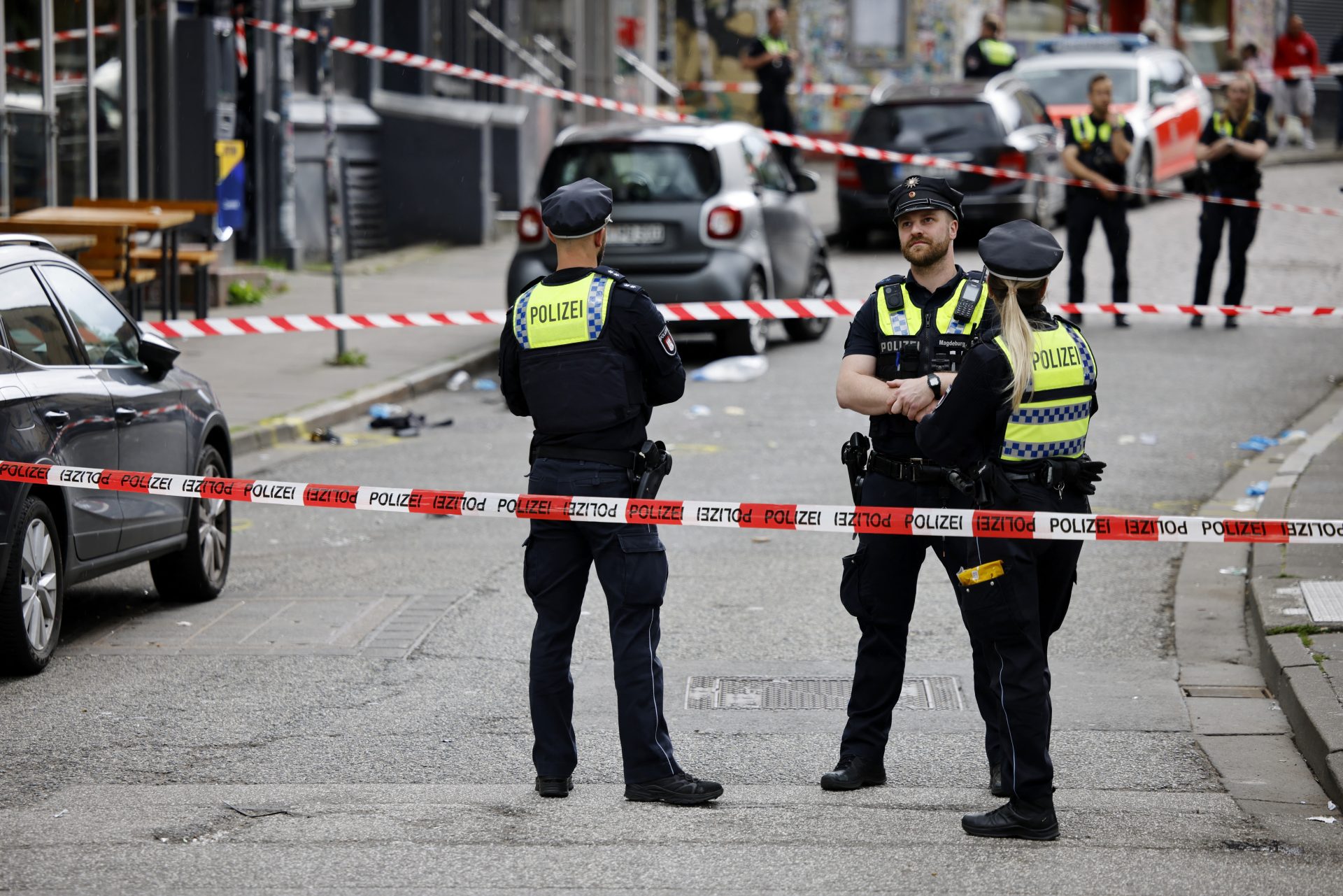 Hambourg la police tire sur un suspect d'attaque à la hache à Euro 2024