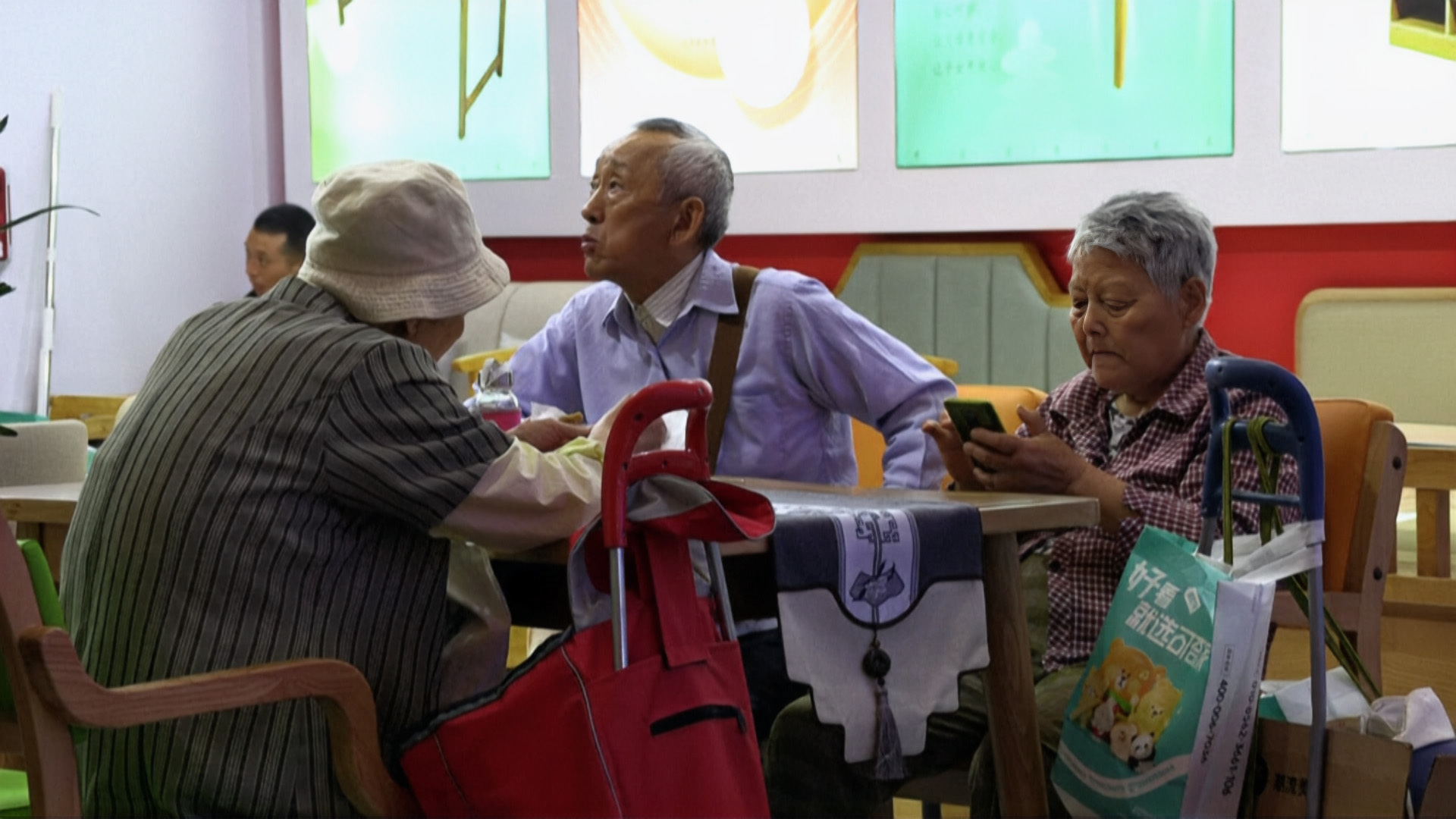 Innovations technologiques pour aider les seniors en Chine au quotidien