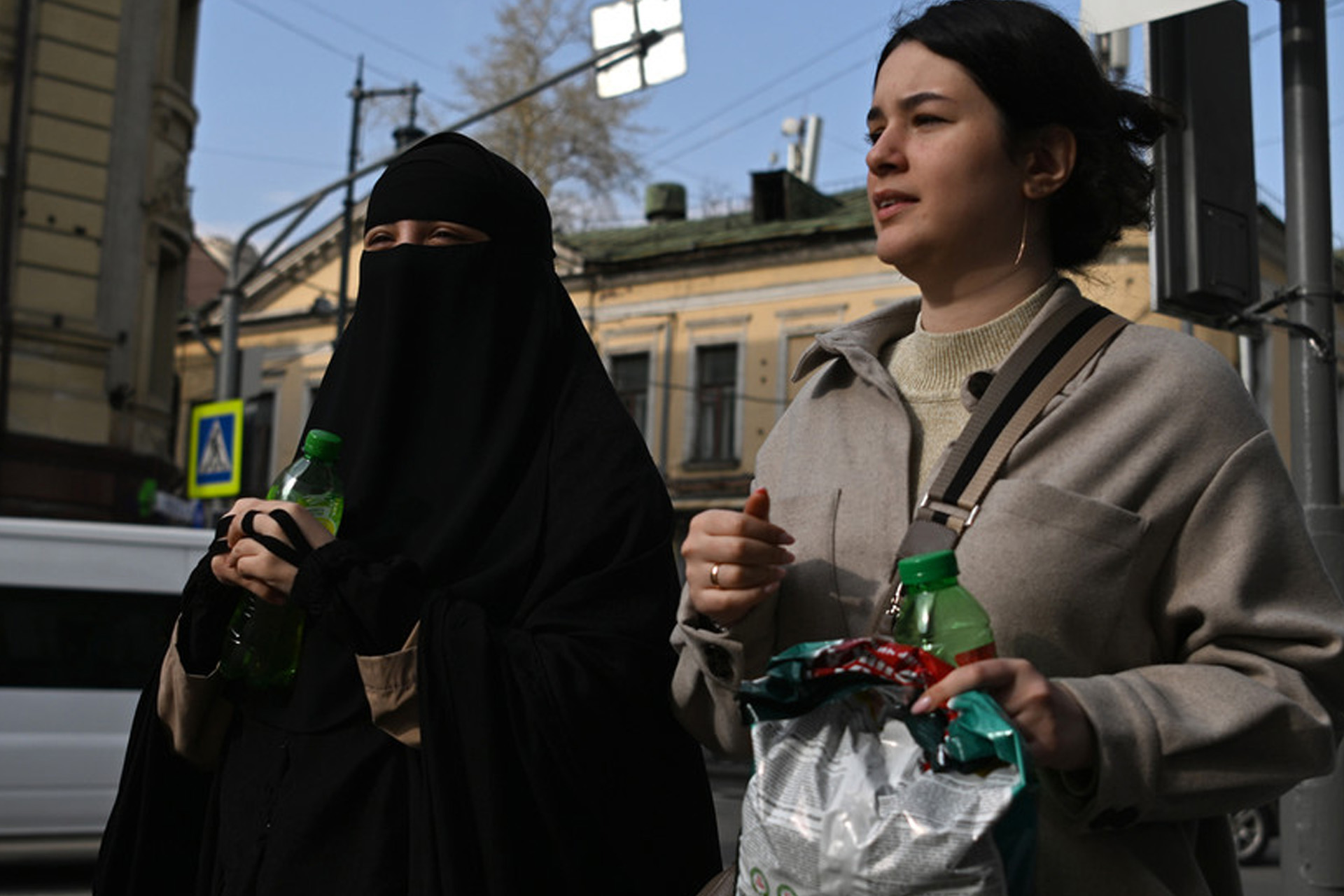 La Russie va-t-elle interdire le niqab, à l'instar de l'Europe ?