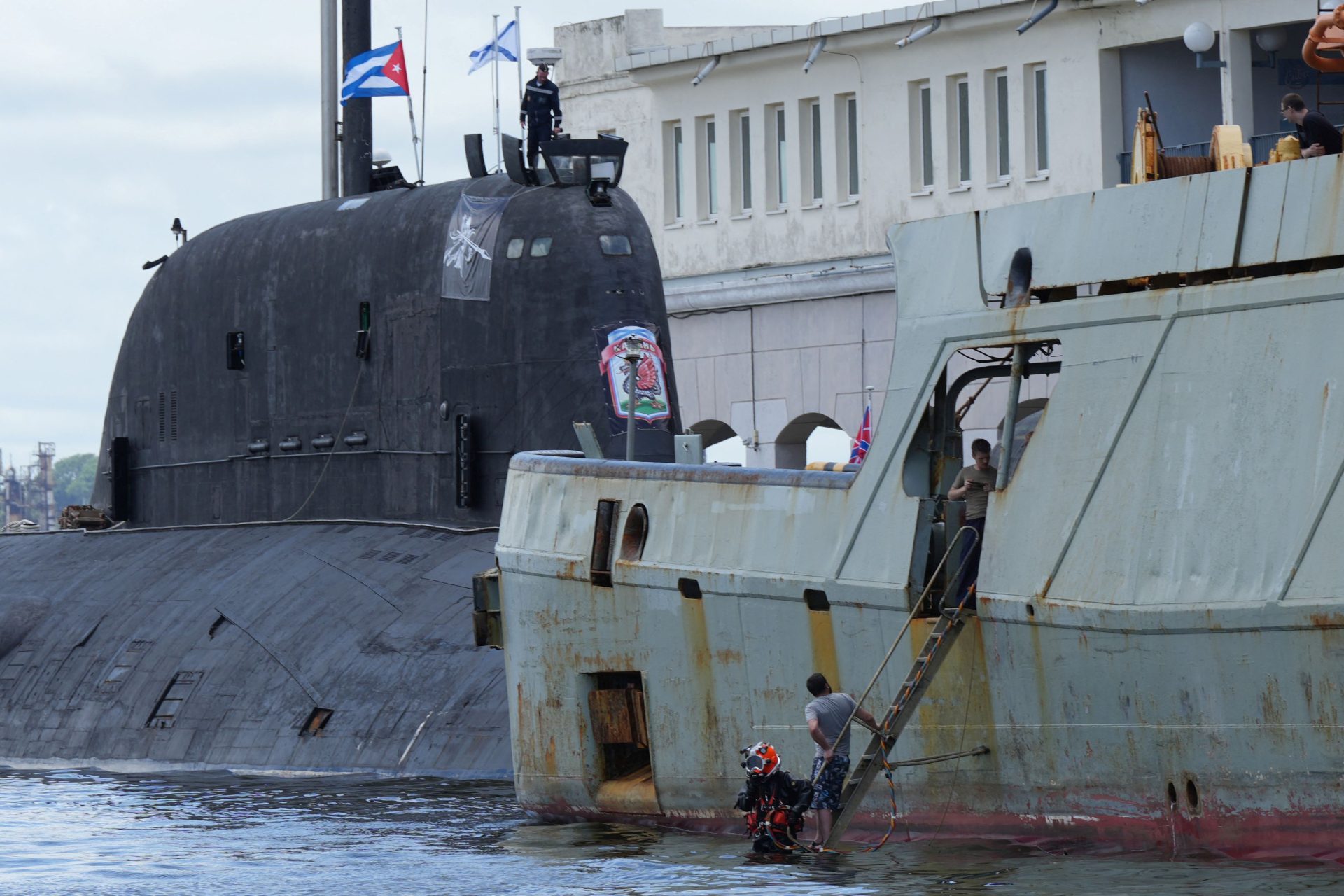 Un expert russe affirme que le Kremlin planifie une attaque de sous-marin nucléaire sur des navires américains