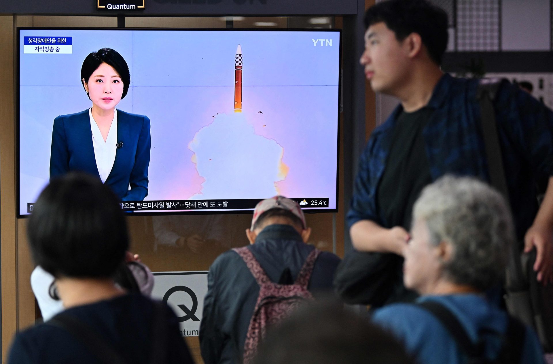 La Corée du Nord poursuit ses essais de missiles la Sud alerte