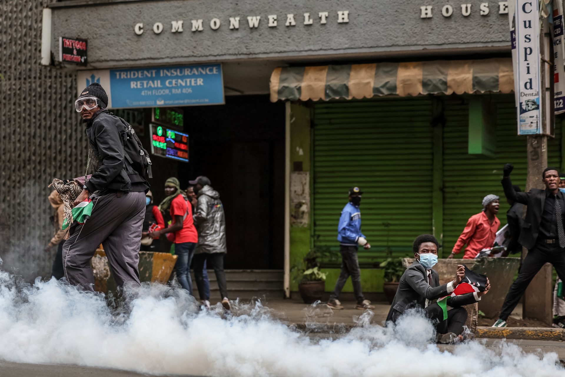 La police kenyane disperse les manifestants contre Ruto