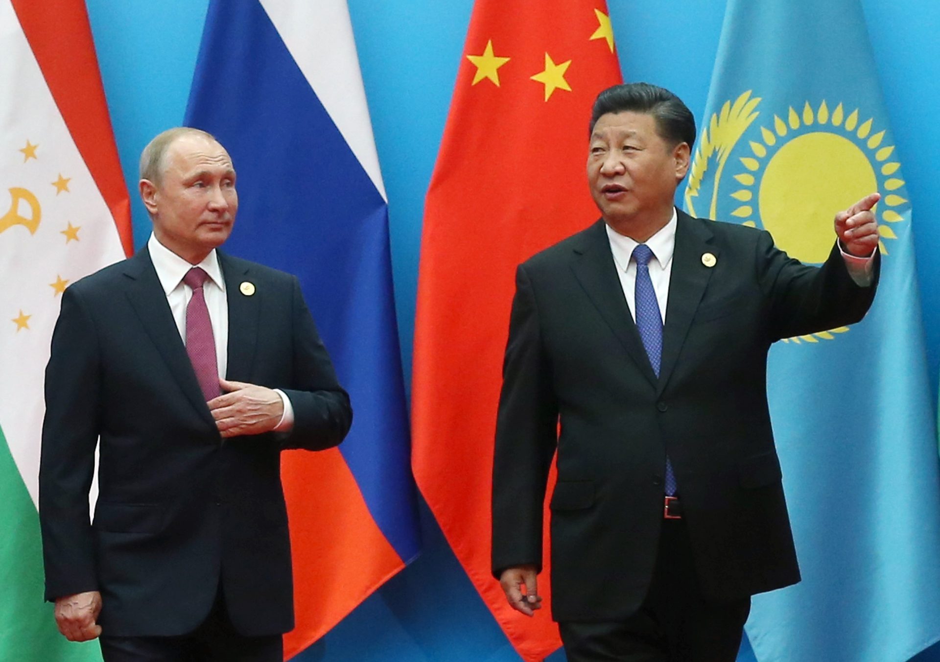 Poutine prône un ordre mondial juste, la Chine alerte sur les ingérences