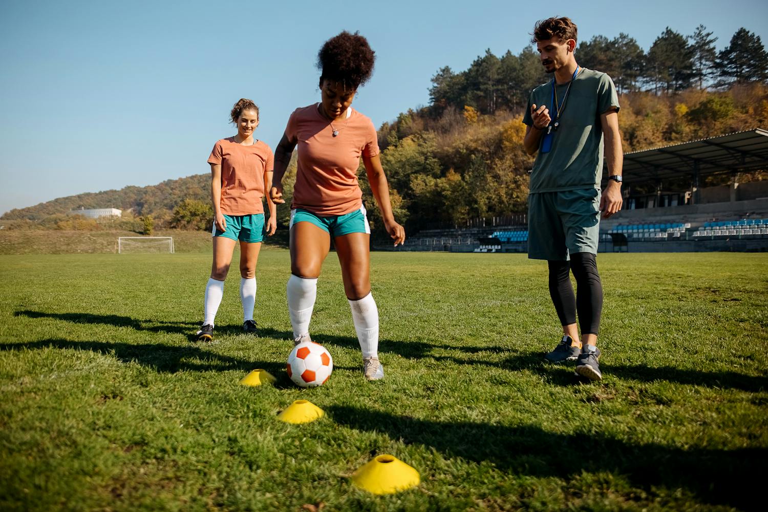 Jouer au football avec des jambes arquées est-ce vraiment possible ?.jpeg