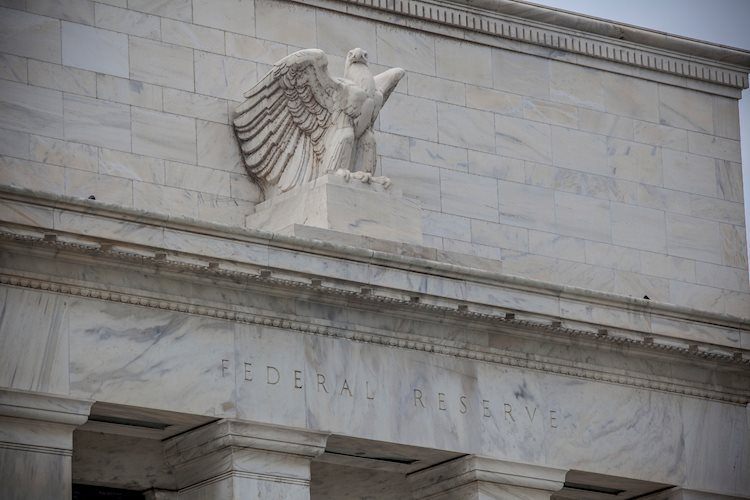 Les investisseurs se concentrent sur les FOMC Minutes du Forex