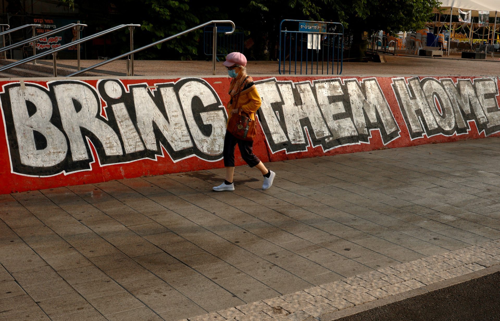 Tel Aviv : un silence inquiétant dans ses rues désertes