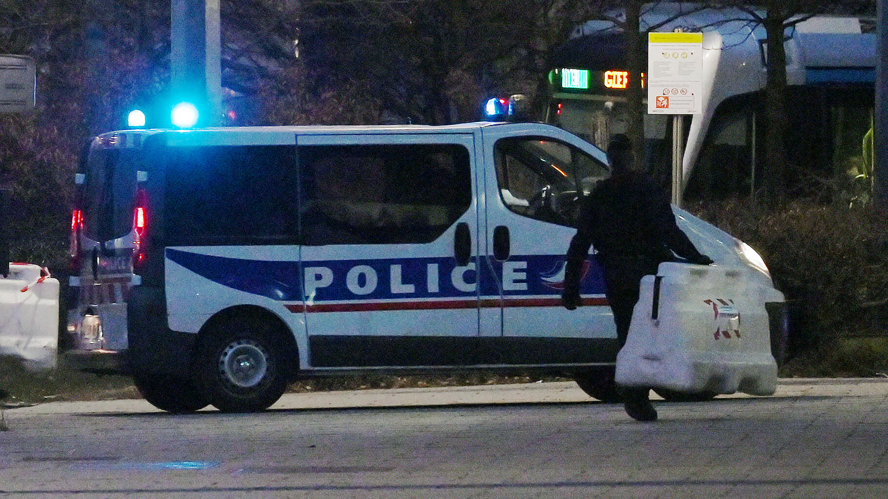 Agent municipal tué à Grenoble : un acte de violence tragique