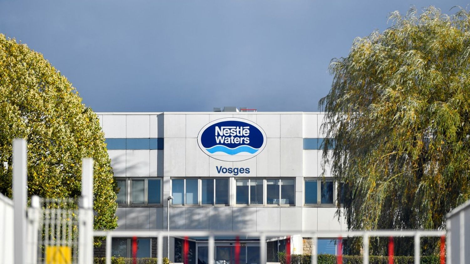 Nestlé Waters: Amende de 2M€ et échec d'un procès