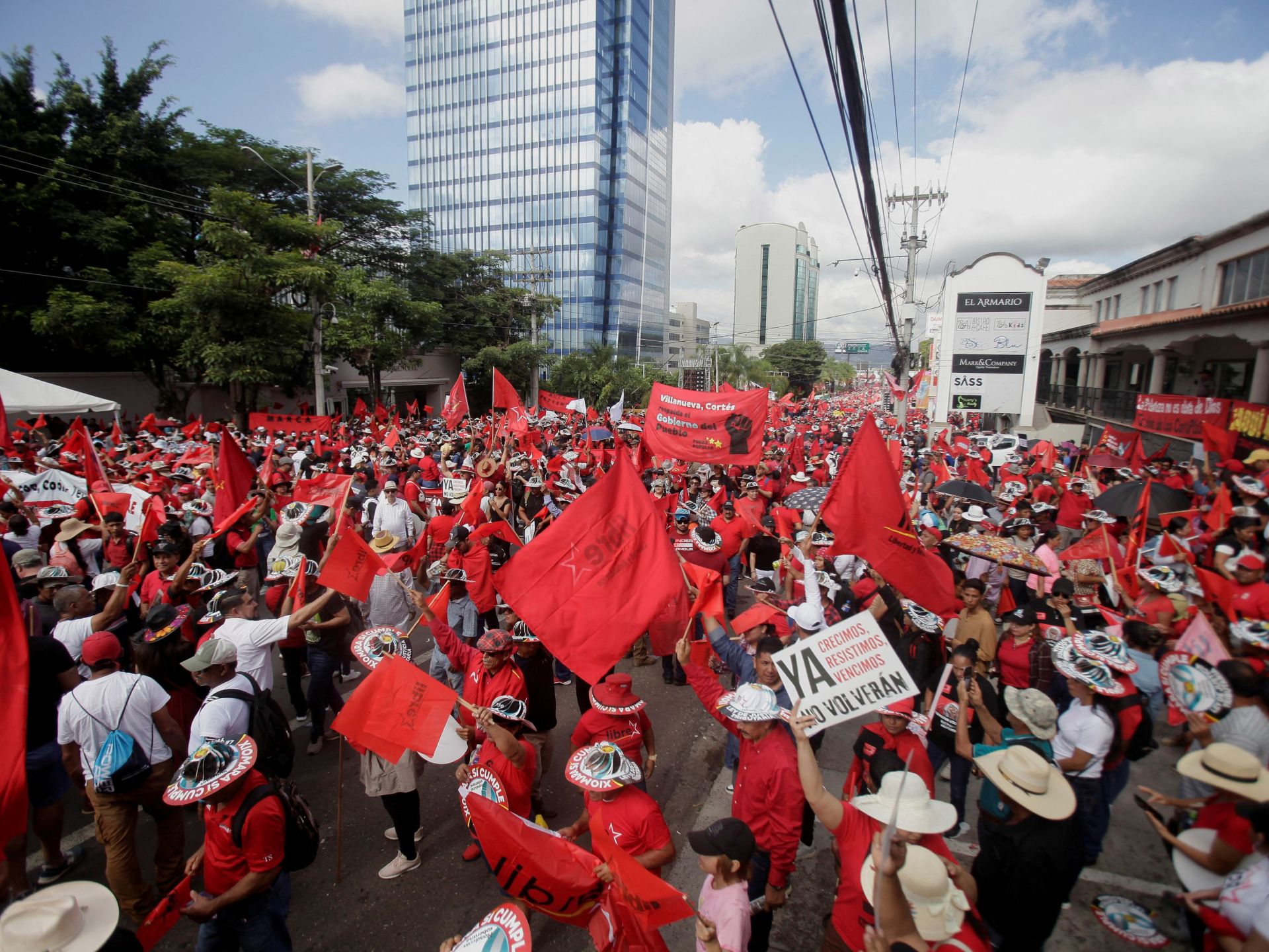 Soutien populaire à la présidente du Honduras, Xiomara Castro