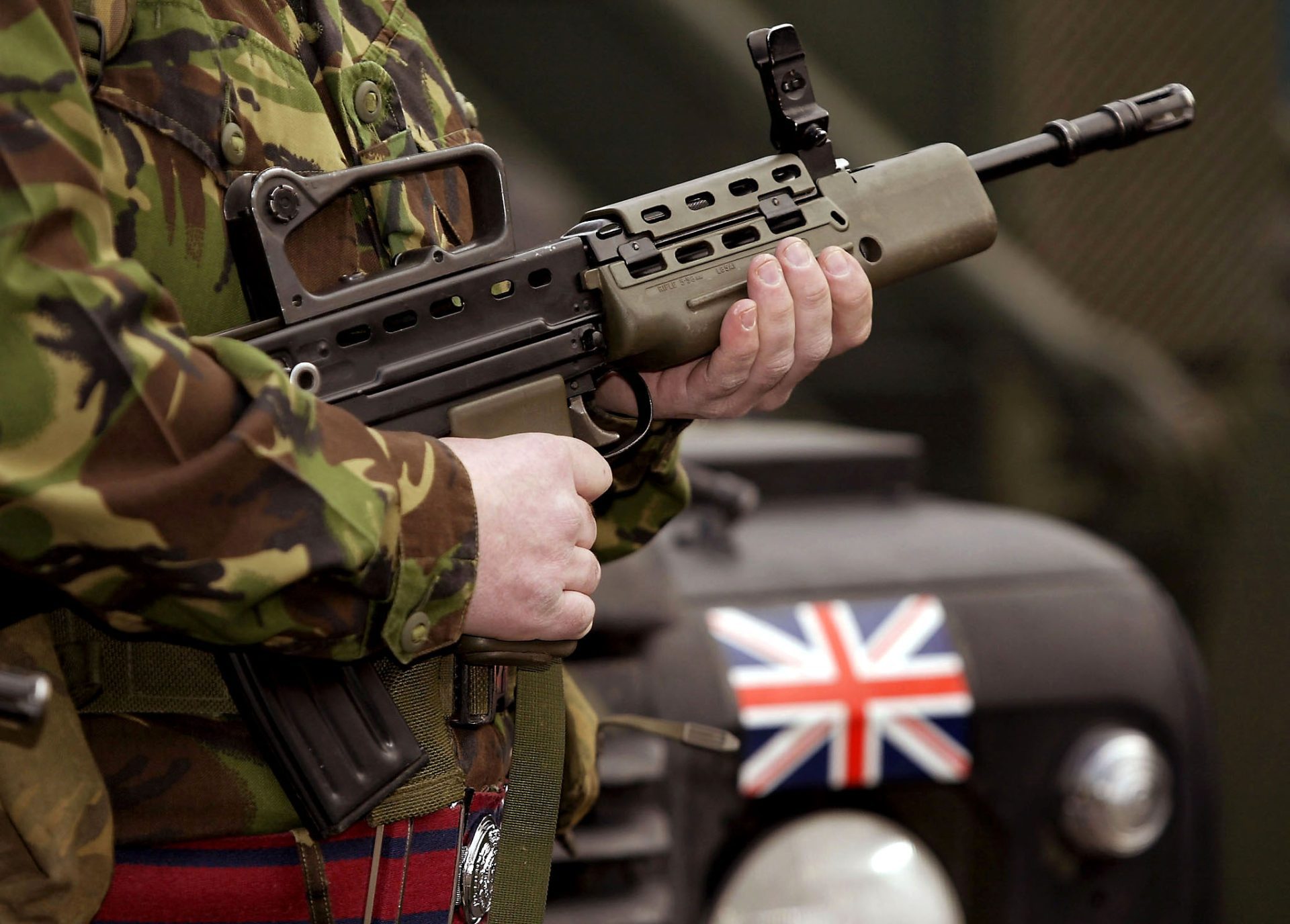 Suspension des armes britanniques à Israël symbole ou changement réel